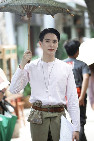 จาฤกรติชา poszter