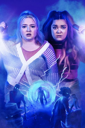 Astrid & Lilly Save the World poszter