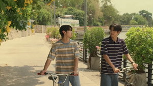 ต้นส้มอยู่บ้านเขา แต่ผลส้มหล่นมาบ้านเราตลอดเลย kép
