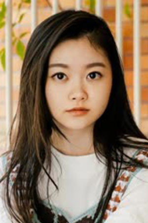 鈴川紗由 profil kép