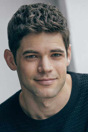 Jeremy Jordan profil kép