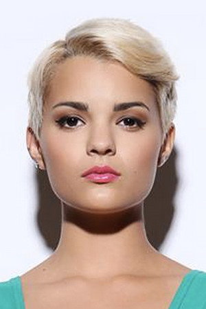 Brianna Hildebrand profil kép