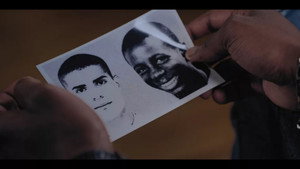 2005, état d'urgence kép