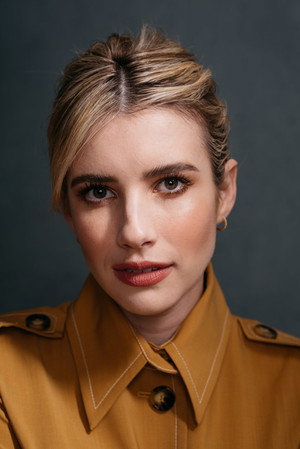 Emma Roberts profil kép