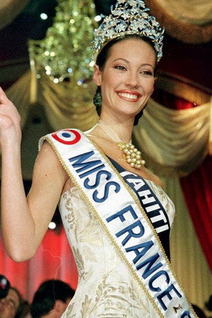 Miss France 12. évad (1998-12-12) poszter