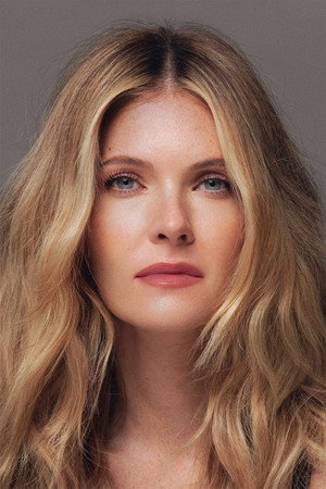 Meghann Fahy profil kép