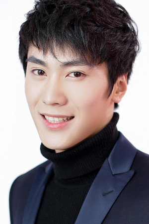 胡森 profil kép
