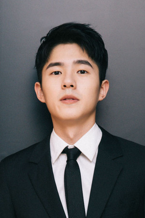 刘昊然 profil kép