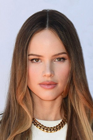 Halston Sage profil kép