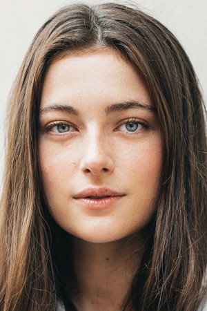 Millie Brady profil kép