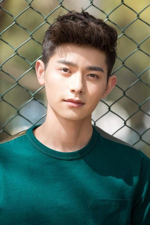 骆明劼 profil kép