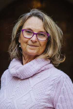 Suzanne Reuter profil kép