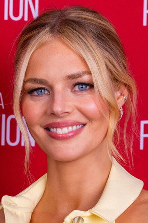 Samara Weaving profil kép