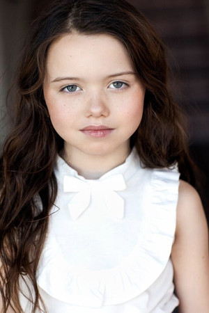 Violet McGraw profil kép