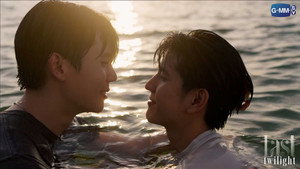 ภาพนายไม่เคยลืม kép