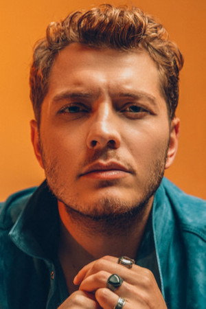 Burak Tozkoparan profil kép
