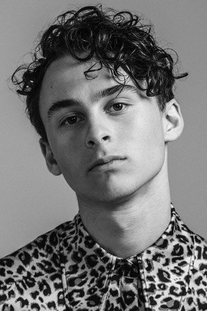 Wyatt Oleff profil kép