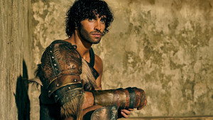 Spartacus: Ashur háza kép