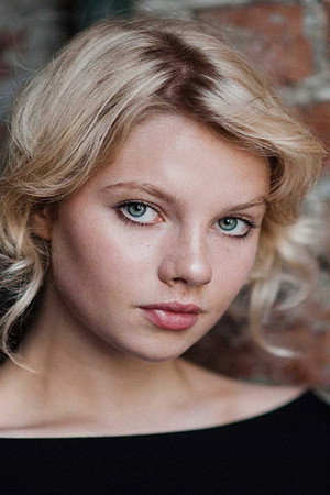 Ella Newton profil kép