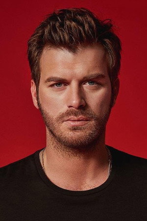 Kıvanç Tatlıtuğ profil kép