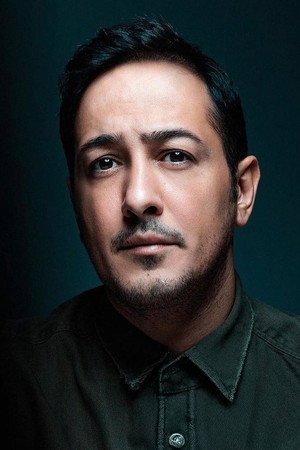 Sarp Apak profil kép