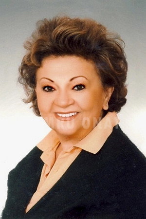 Sevil Üstekin profil kép