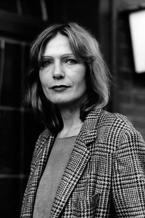 Margit Carstensen profil kép
