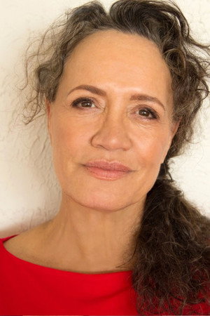 Rena Owen profil kép