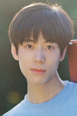 魏铭伽 profil kép