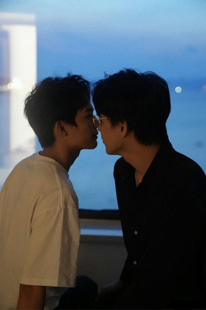 叔不知 poszter