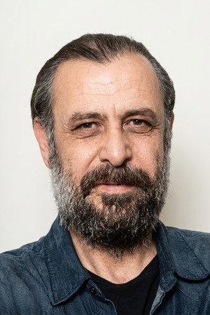 Nejat İşler profil kép