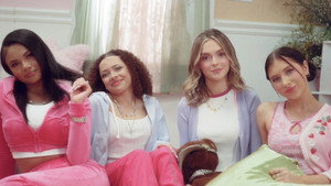 Girl Talk kép