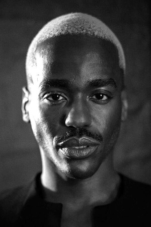 Ncuti Gatwa profil kép