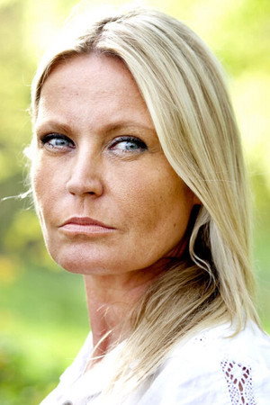 Charlotte Lytton Kejser profil kép