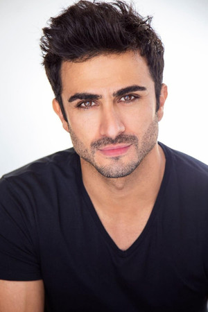 Alexander Uloom profil kép