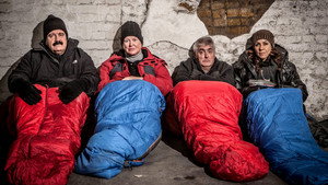 Famous, Rich and Homeless kép