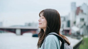 透明な夜に駆ける君と、目に見えない恋をした。 1. évad Ep.2 2. epizód