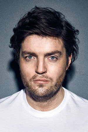 Tom Burke profil kép