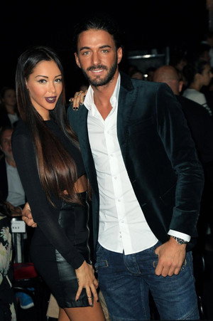 Allô Nabilla poszter