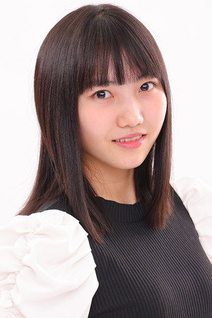 安原琉那