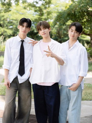 ด้วงกับเธอ poszter