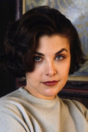 Sherilyn Fenn profil kép