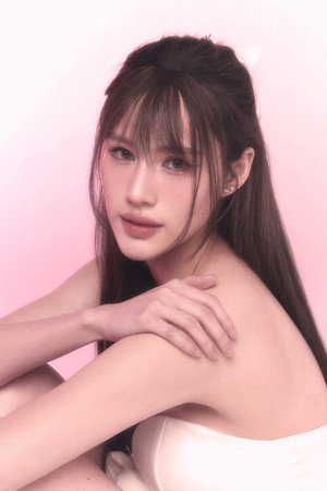 มิ้นท์ ธิฌาน์ ธุระชน profil kép