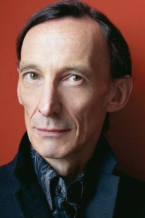 Julian Richings profil kép