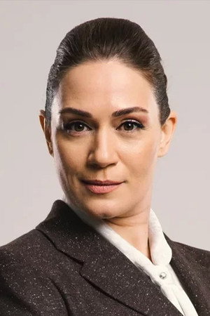 Özge Borak profil kép