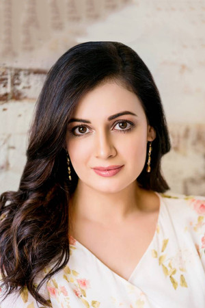Dia Mirza profil kép