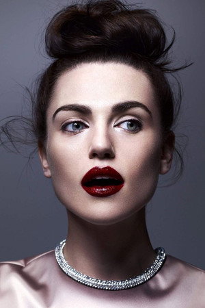 Katie McGrath profil kép