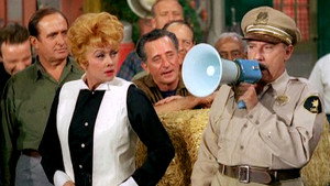 The Lucy Show 5. évad Ep.18 18. epizód