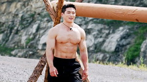 여왕벌 게임 1. évad Ep.5 5. epizód