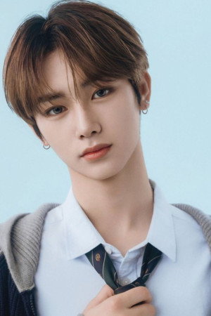 安信 profil kép